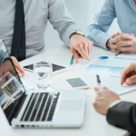 depositphotos_80147336-stock-photo-business-teamwork